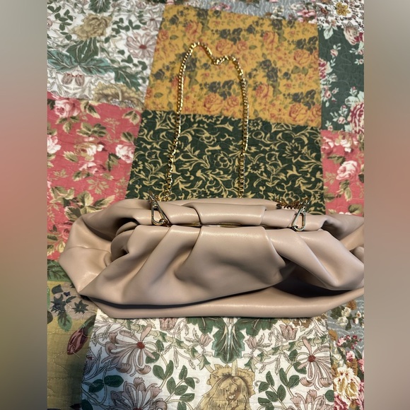 NY&Company Tan Faux Leather Purse. Gold Removal Chain Strap. - Picture 4 of 6